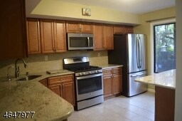 Foto del edificio - 5 Brookside Heights