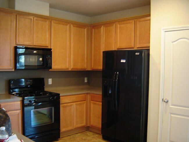 Foto del edificio - 7930 Montague Manor Ln