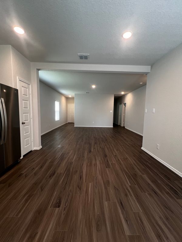 Building Photo - 2663 Greenwell Ln