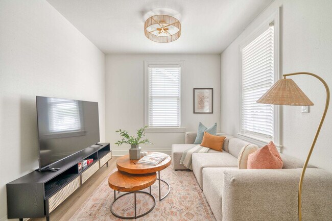 Foto del edificio - 4128 N Montana Ave