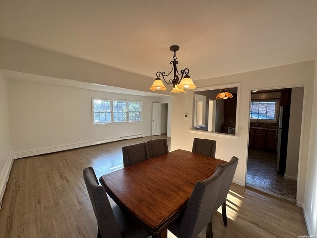 Building Photo - 5 Star Ln
