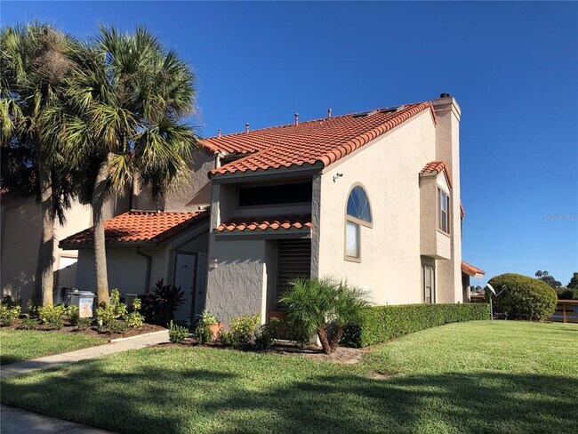 Building Photo - 1816 Garden Lake Dr