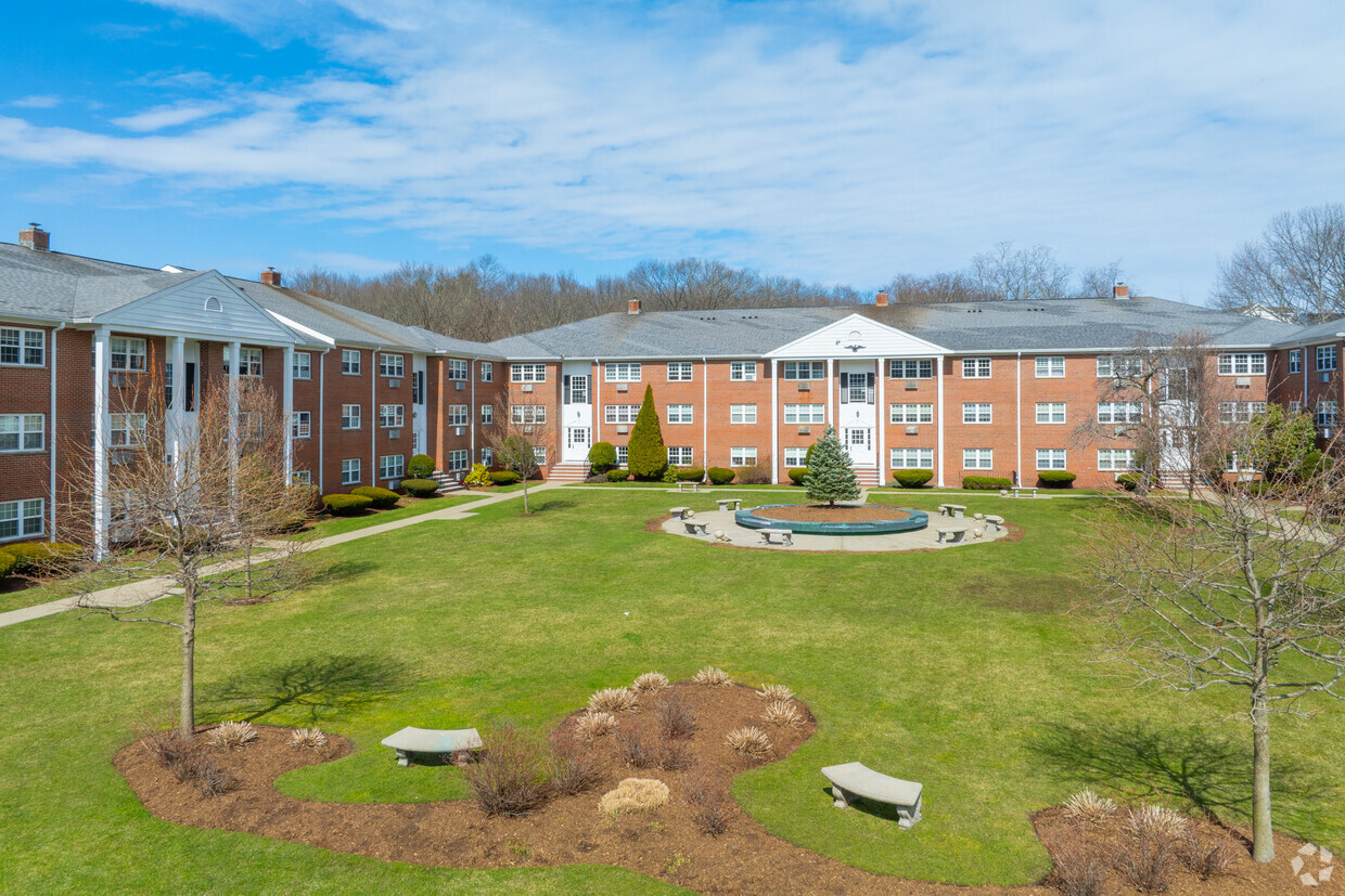 Primary - Old Colony Apartments