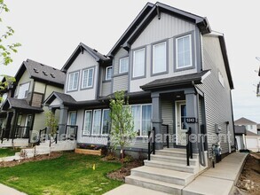 Building Photo - 5243 Edgemont Blvd NW