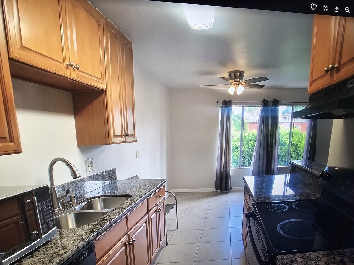 1641 Pentecost Way, Unit Pentecost Way Condos in San Diego, CA