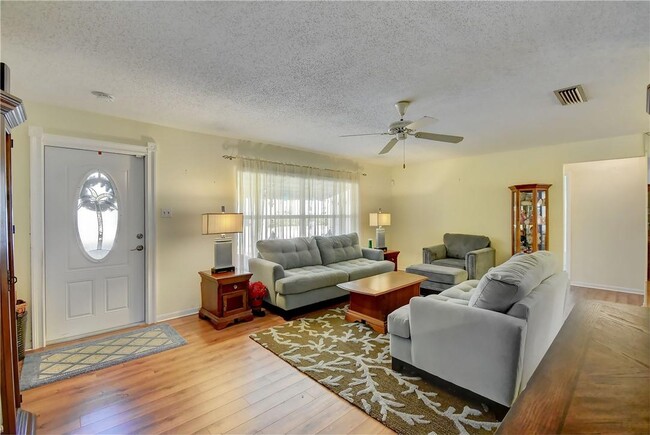 Building Photo - 7530 Margate Blvd