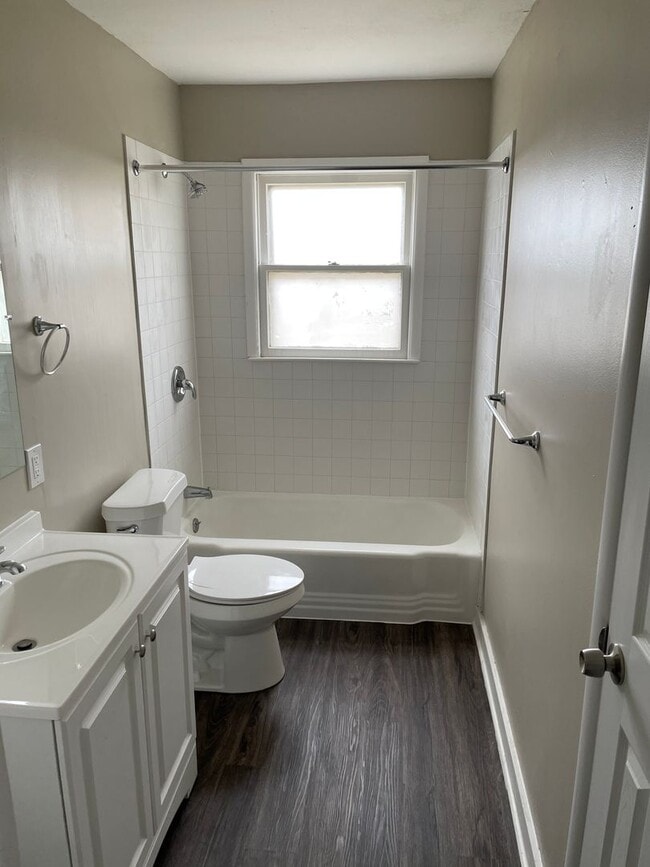 Interior Photo - One Forty Flats