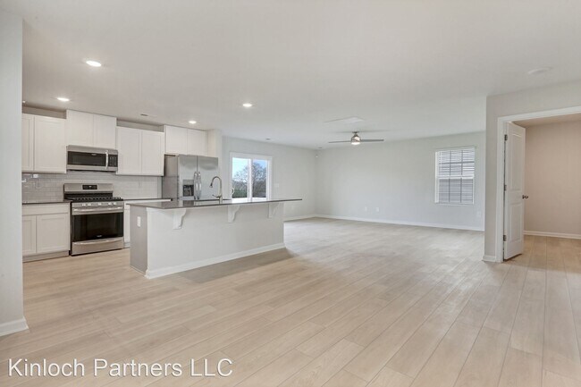 Building Photo - 5 br, 2.5 bath House - 1238 Kilead Court