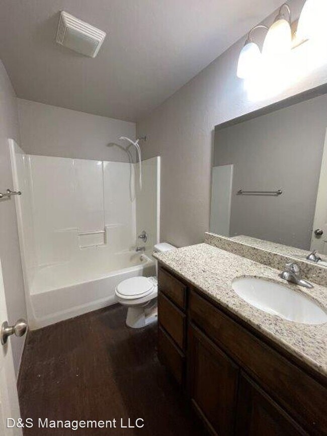 Building Photo - 3 br, 2.5 bath House - 6917 Mayberry Ln