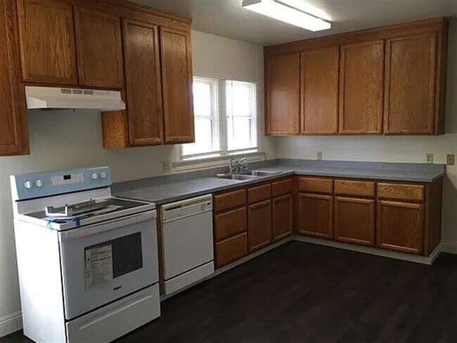 Foto del edificio - HOPE GARDEN