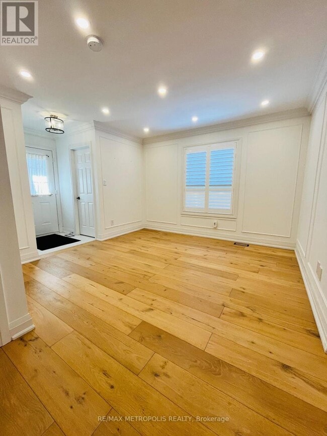 Building Photo - 133 Lady May Dr