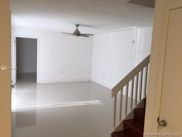 Foto del edificio - 9124 SW 20th Pl