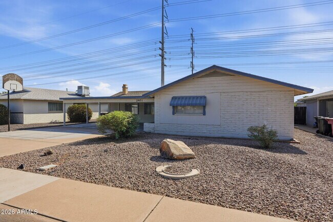 Building Photo - 2401 N 66th St