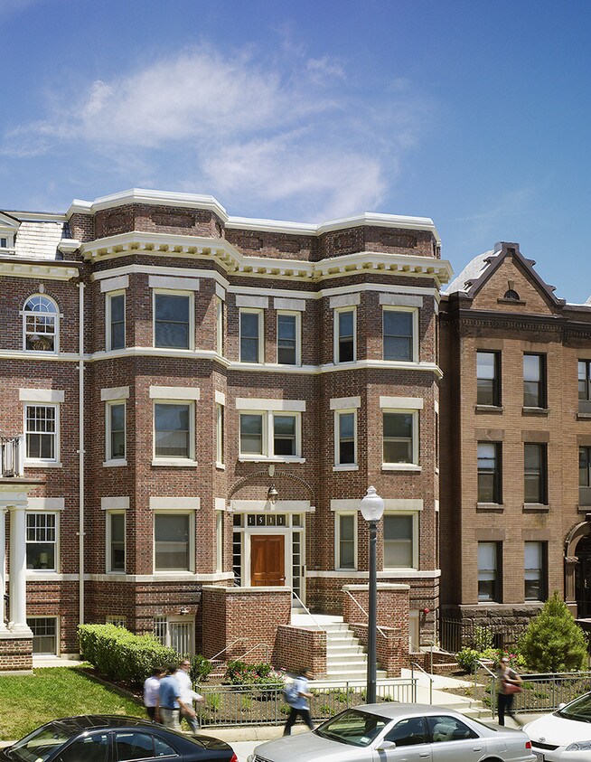 Primary Photo - 1511 Park Rd NW