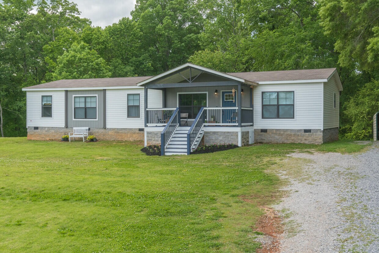 Primary Photo - 8025 Hale Rd