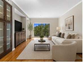 Building Photo - 6000 Shepherd Mountain Cove