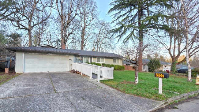 Foto del edificio - 2307 Tulane St