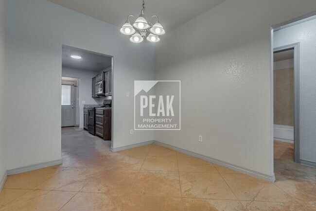 Building Photo - Home for rent in Springtown + Brand New La...