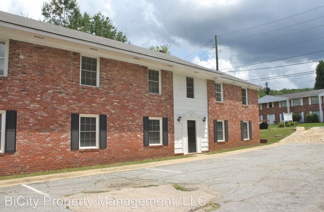 Building Photo - 2229 Ticknor Dr