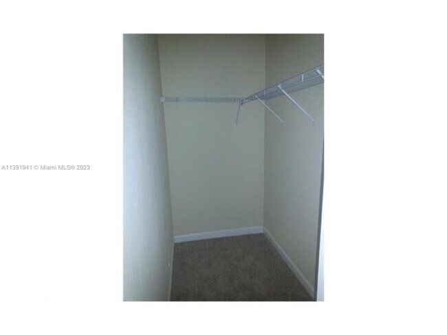 Foto del edificio - 17120 SW 95th Terrace