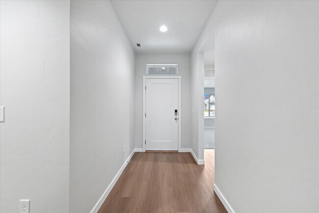 Foto del edificio - 2869 N Arroyo Vis Wy