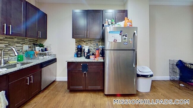 Foto del edificio - 2975 Washington St