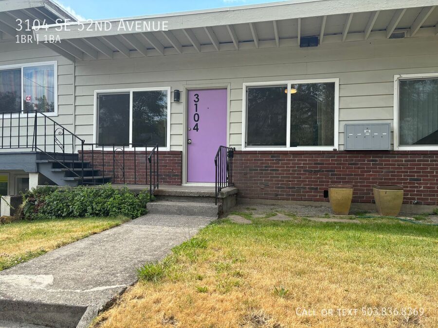 Foto principal - 3104 SE 52nd Ave