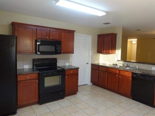 Foto del edificio - 4212 Silverwood Trail