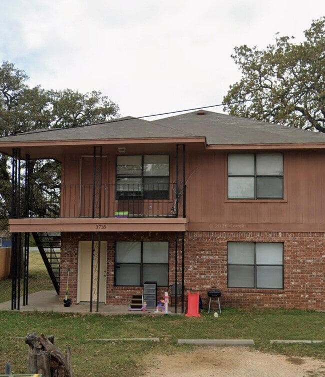 Building Photo - 3718 Torrence St
