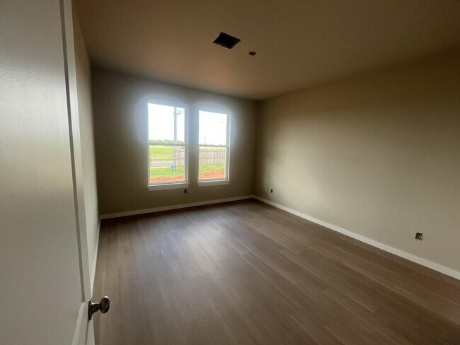 Building Photo - 8321 NW 163rd Ter