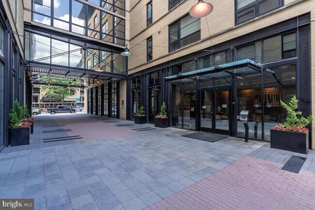 Foto del edificio - 2125 14th St NW