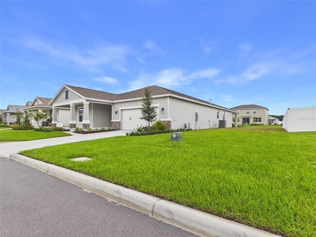 Building Photo - 5717 SW 71st Ct