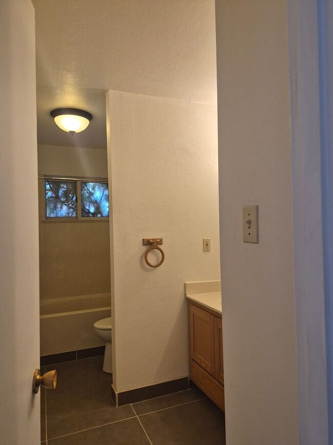 Building Photo - 5832 Avenida La Barranca NW