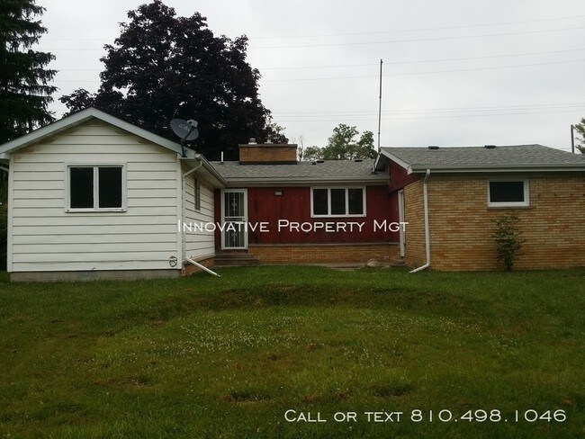 Building Photo - 3185 Hatherly Ave
