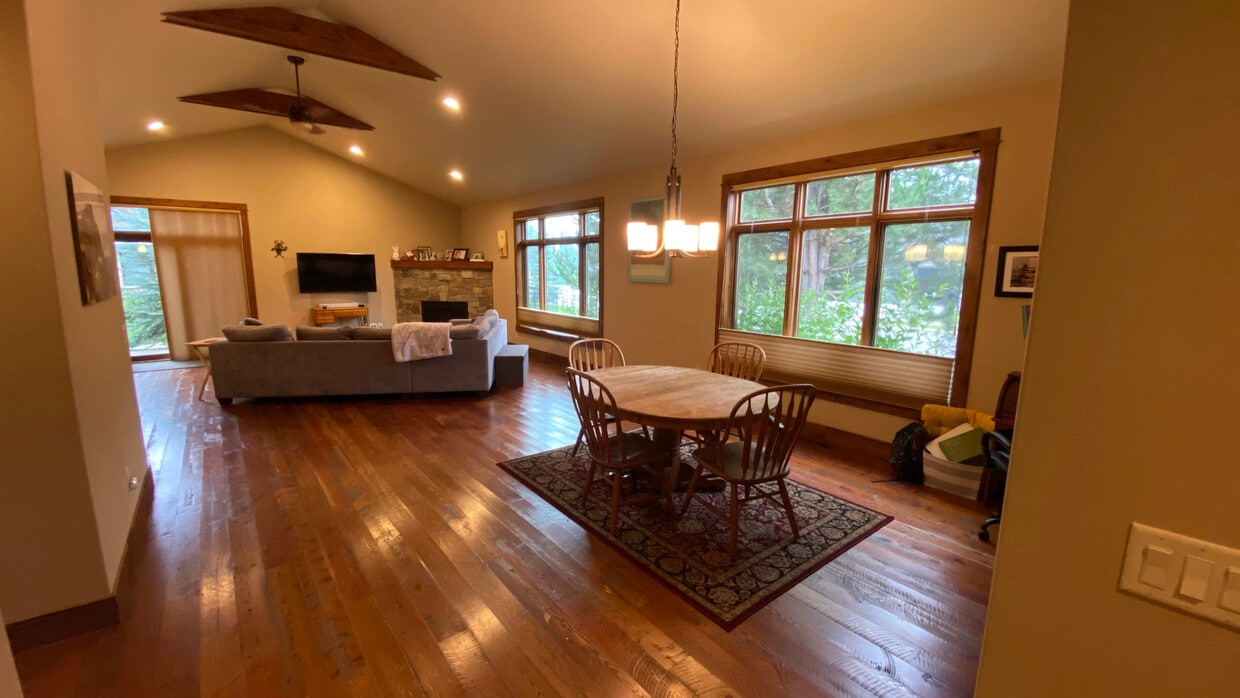 Dining Room - 2 Granite Springs Trl