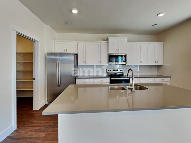 Foto del edificio - 1476 E Old Mesquite St