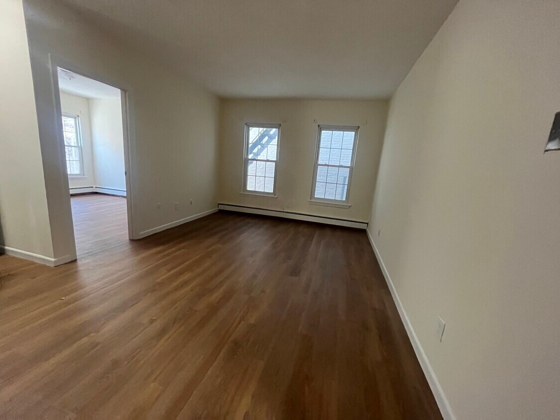 Building Photo - 54 S Huntington Ave