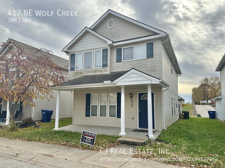 Primary Photo - 417 NE Wolf Creek Dr