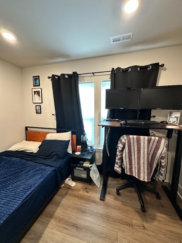 Foto del edificio - 333 Alluvium Dr