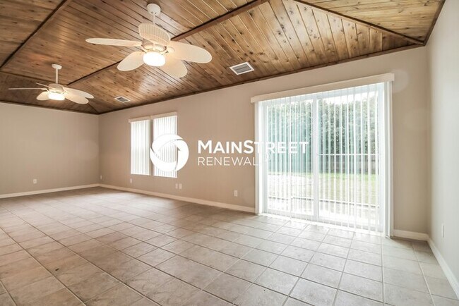 Foto del edificio - 3 Bedroom Pet-Friendly Home in Cocoa, FL w...