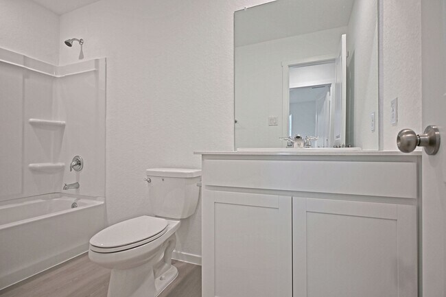 Foto del edificio - 1808 Stonechat