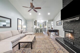 Building Photo - 2450 Wickersham Ln