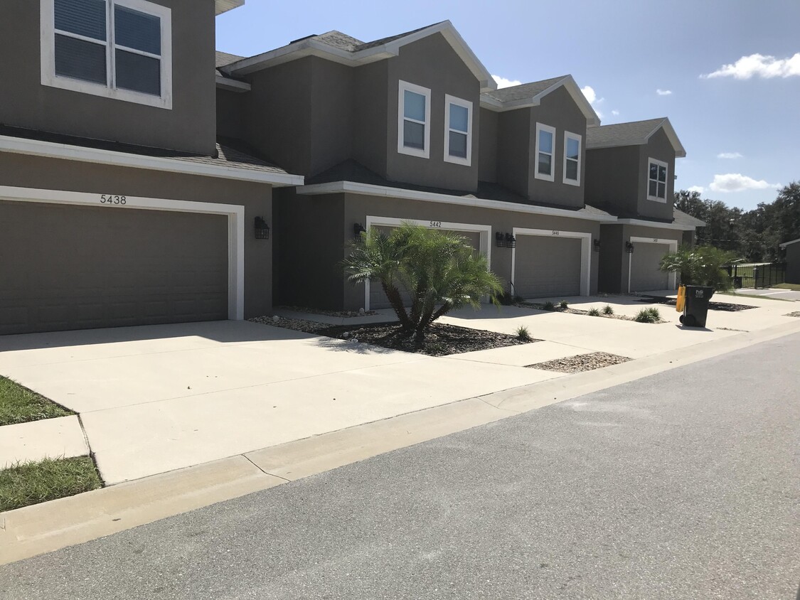 Foto principal - 2134 Lunn Landings Blvd