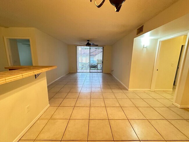 Building Photo - 1721 Village Blvd