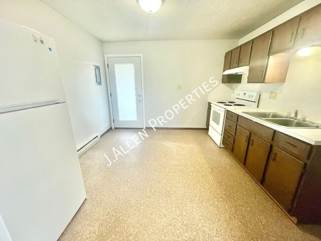 Building Photo - 110 Gold Strike Dr