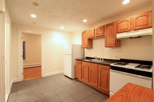 Foto del edificio - 302 Highland Ave
