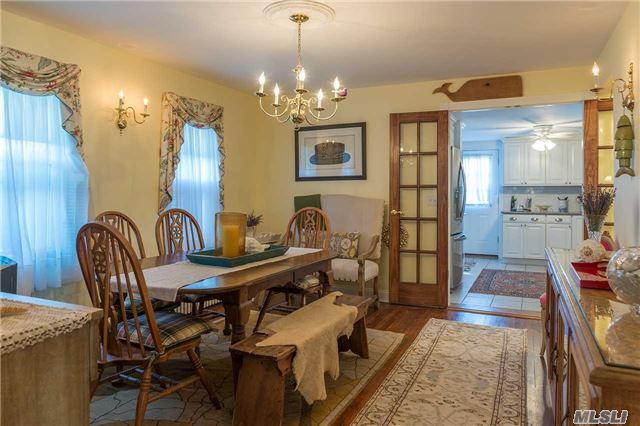 Foto del edificio - 115 Hobart Rd