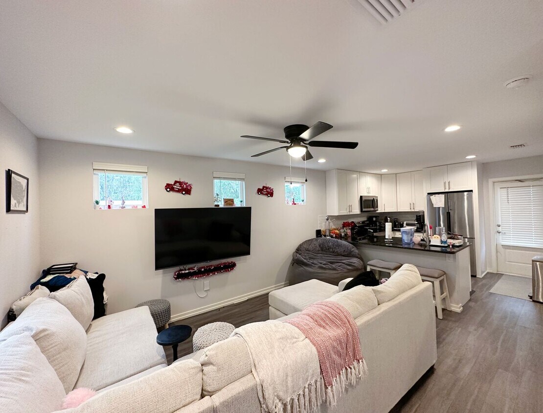 Porter's Parkside - 2 Bedroom, 2 Bathroom... - Porter's Parkside -  2 Bedroom, 2 Bathroom...