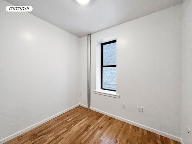 Foto del edificio - 528 W 152nd St