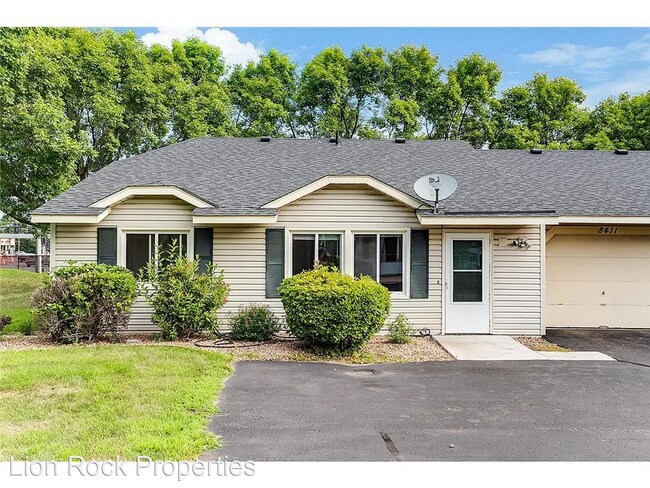 Foto del edificio - 2 br, 1 bath House - 8411 Yates Ave. N.